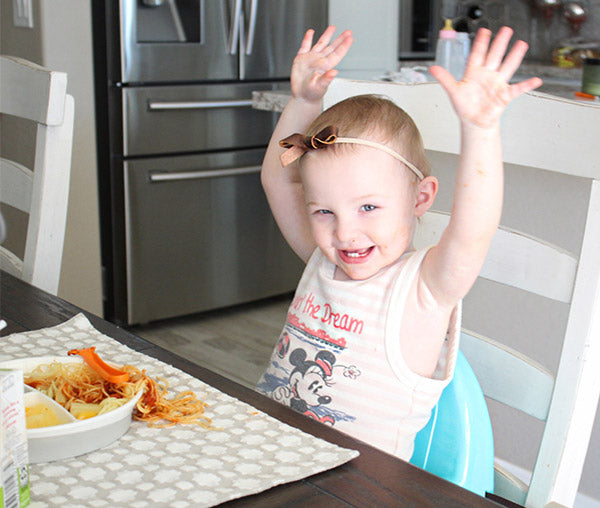 Going Out to Eat with a Toddler Without Losing Your Mind