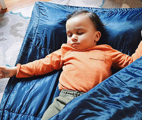 4 Ways to Keep Your Kid’s Bedtime Routine When Traveling