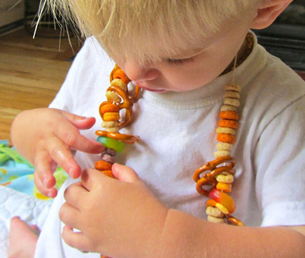 Perfect Travel Snacks for Your Toddler on Your Next Getaway